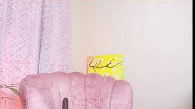 gema_shiny public webcam profile photo 5