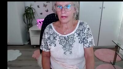 ghertrudequeen public webcam profile photo 2