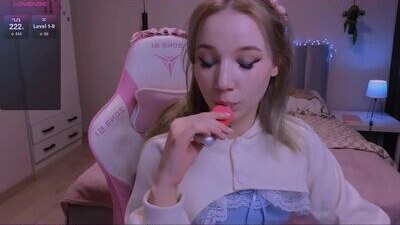 ghostgirllotty public webcam profile photo 8