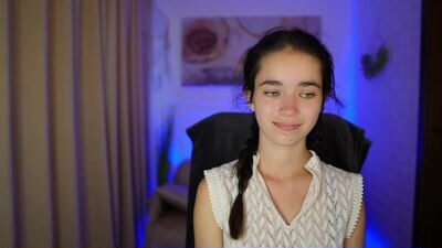 gia_paige18 public webcam profile photo 2
