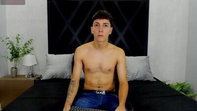 gian_rossii public webcam profile photo 2