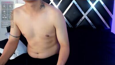 giax_ public webcam profile photo 5