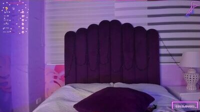 gigilove_ public webcam profile photo 6