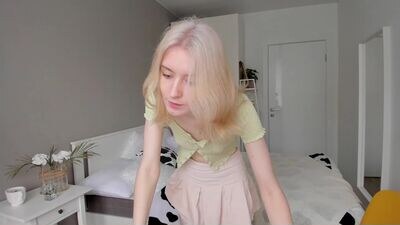 gin_yoon public webcam profile photo 4