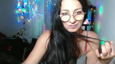 ginaoneon public webcam profile photo 2