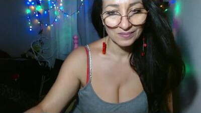ginaoneon public webcam profile photo 8