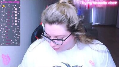 ginger_grayy public webcam profile photo 7