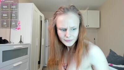 gingerzinger public webcam profile photo 2