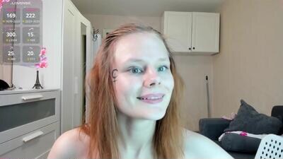 gingerzinger public webcam profile photo 3
