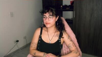 giny_bean public webcam profile photo 6