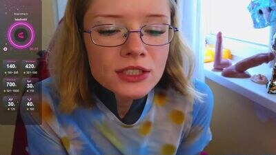 girl_sexual_art public webcam profile photo 3