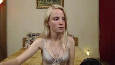 girl_summer97 public webcam profile photo 4