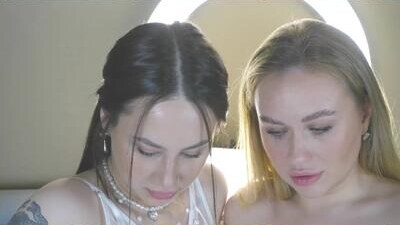 girlsurbate public webcam profile photo 7