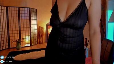 giuulia public webcam profile photo 4