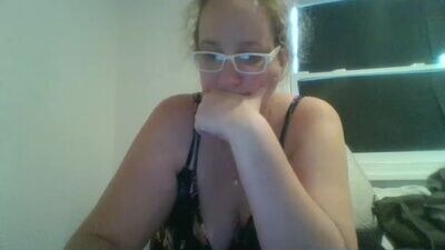 goddessmilfcrysyal