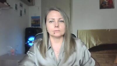 gold_585 public webcam profile photo 4