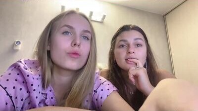 gosssip public webcam profile photo 9