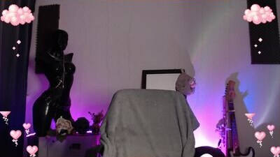 gothicute public webcam profile photo 9