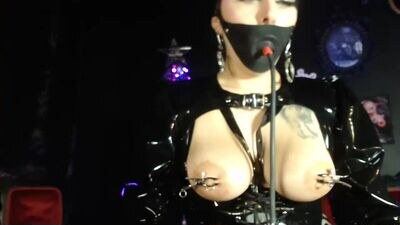gothstripper public webcam profile photo 3