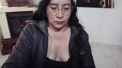 grace_mature_milf public webcam profile photo 5