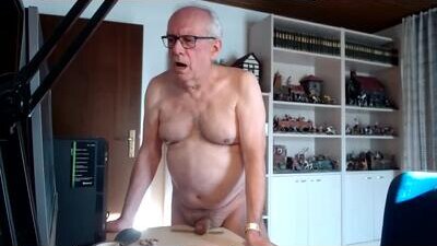 grandpach public webcam profile photo 6