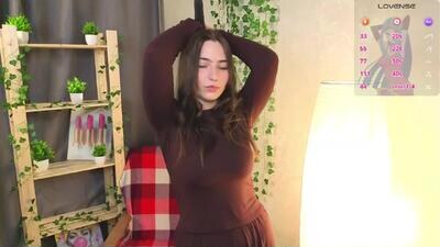 gretalinelle public webcam profile photo 2