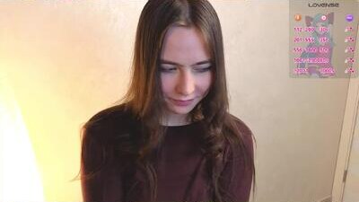 gretalinelle public webcam profile photo 8