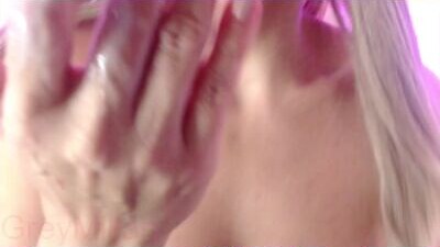 greymillan public webcam profile photo 7
