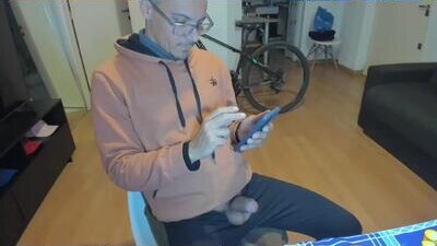 guachin_new public webcam profile photo 6