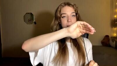 gwendolynharkey public webcam profile photo 4
