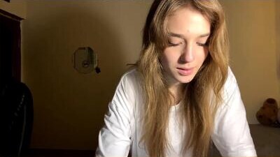gwendolynharkey public webcam profile photo 10