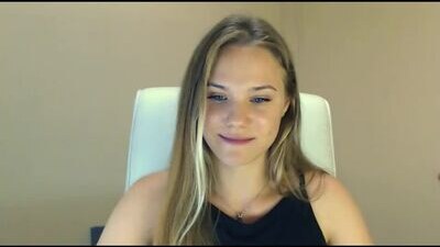 gwyneth_paltroww public webcam profile photo 7