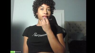 gyalxoxo public webcam profile photo 4
