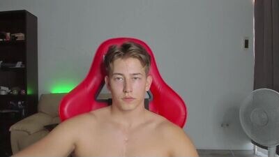gym_alpha public webcam profile photo 3