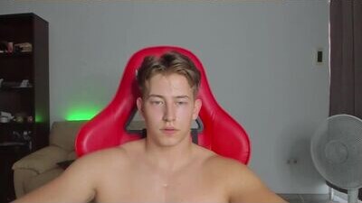 gym_alpha public webcam profile photo 5