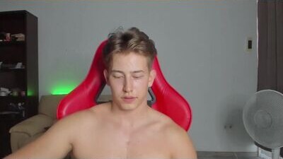 gym_alpha public webcam profile photo 9