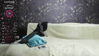 habibi_moon public webcam profile photo 7