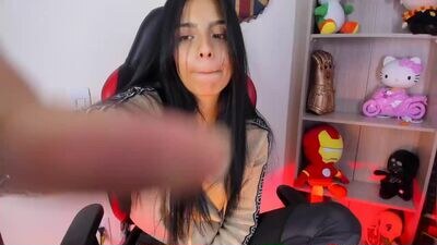 haely_saenz public webcam profile photo 2