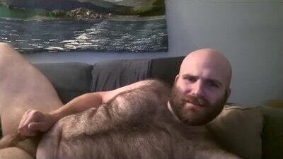 hairiestbear public webcam profile photo 6