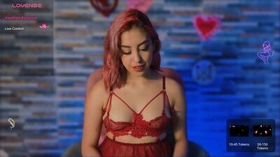 hairyandsexysalma public webcam profile photo 3