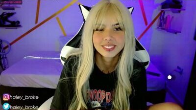 haley_broke public webcam profile photo 10