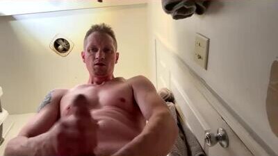 handsomerob42 public webcam profile photo 6