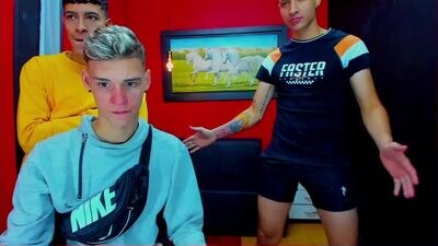 handsomes_boys public webcam profile photo 3