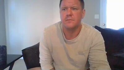happilymarr1ed public webcam profile photo 3