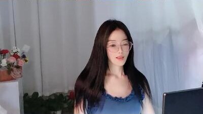 happyflower802318 public webcam profile photo 10