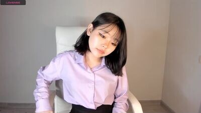 hee_youn1 public webcam profile photo 2