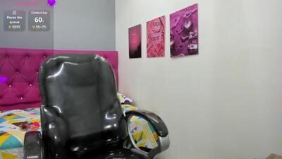 helen_russoo public webcam profile photo 3