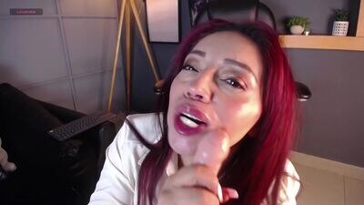 helenaduque_ public webcam profile photo 4
