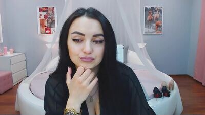 helenaregal public webcam profile photo 4