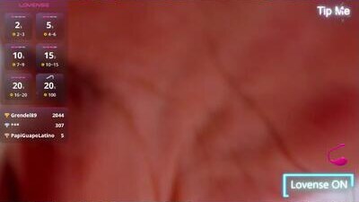 helentiny public webcam profile photo 10